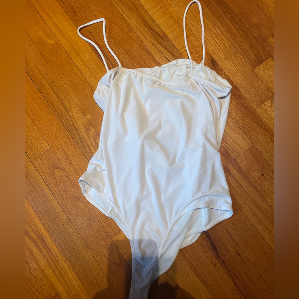 21Saints white bodysuit Ruched Flattering Casual Going Out Medium - Picture 4 of 5